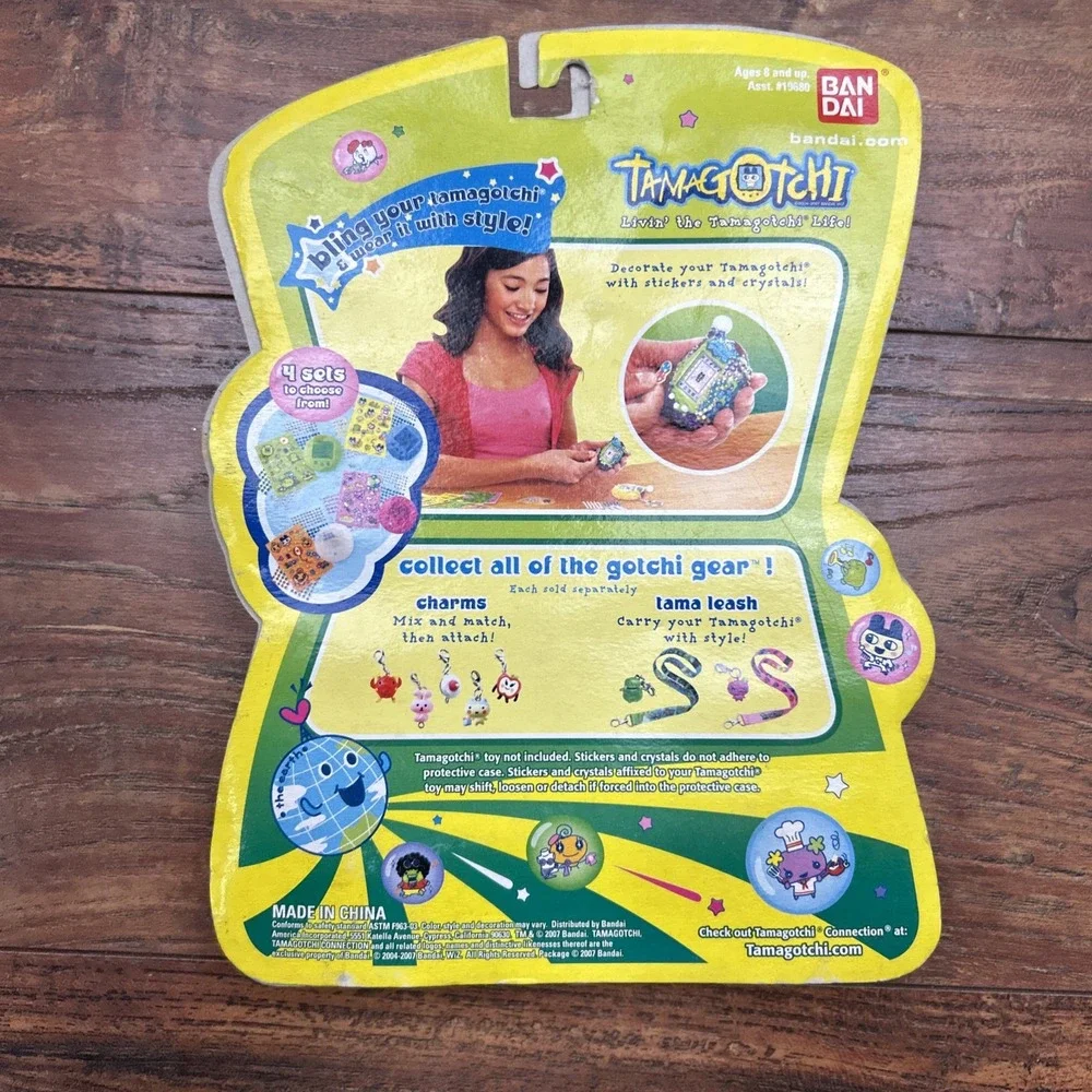 Tamagotchi Tama Deco-Ratchi Kit Gotchi Gear Green Case NEW **‎
